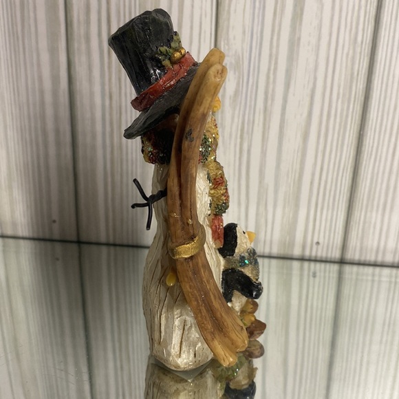 Farmhouse Style Snowman Ornament - Picture 2 of 6